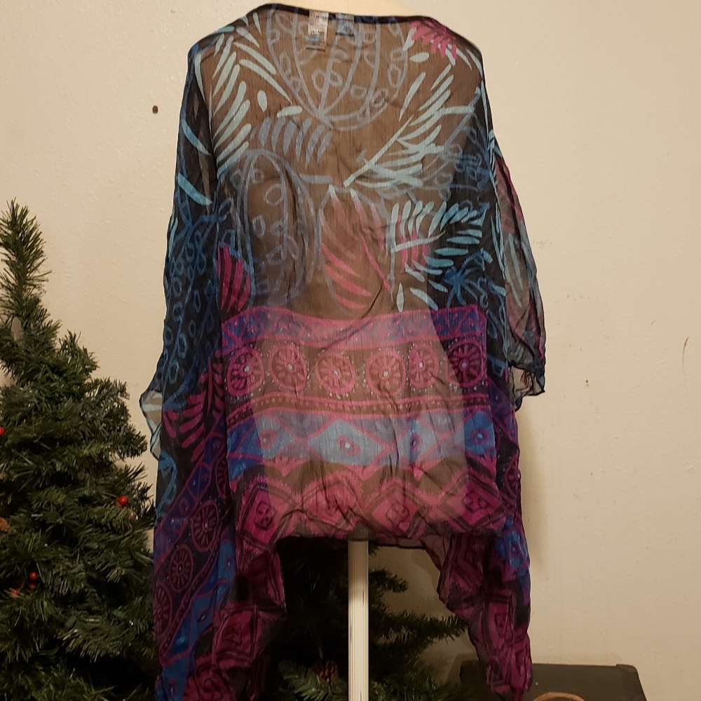 Chico’s M/L Sheer Tunic in Leaves/Geometric Aztec - Picture 3 of 4